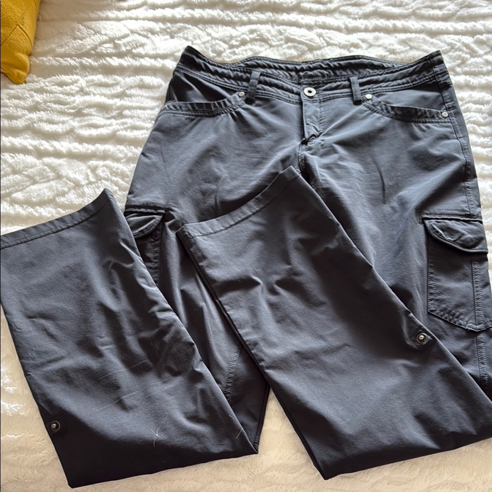 Woman’s Kuhl Gray Cargo Hiking Pants